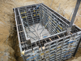 Zsaluzás, betonacél szerelés